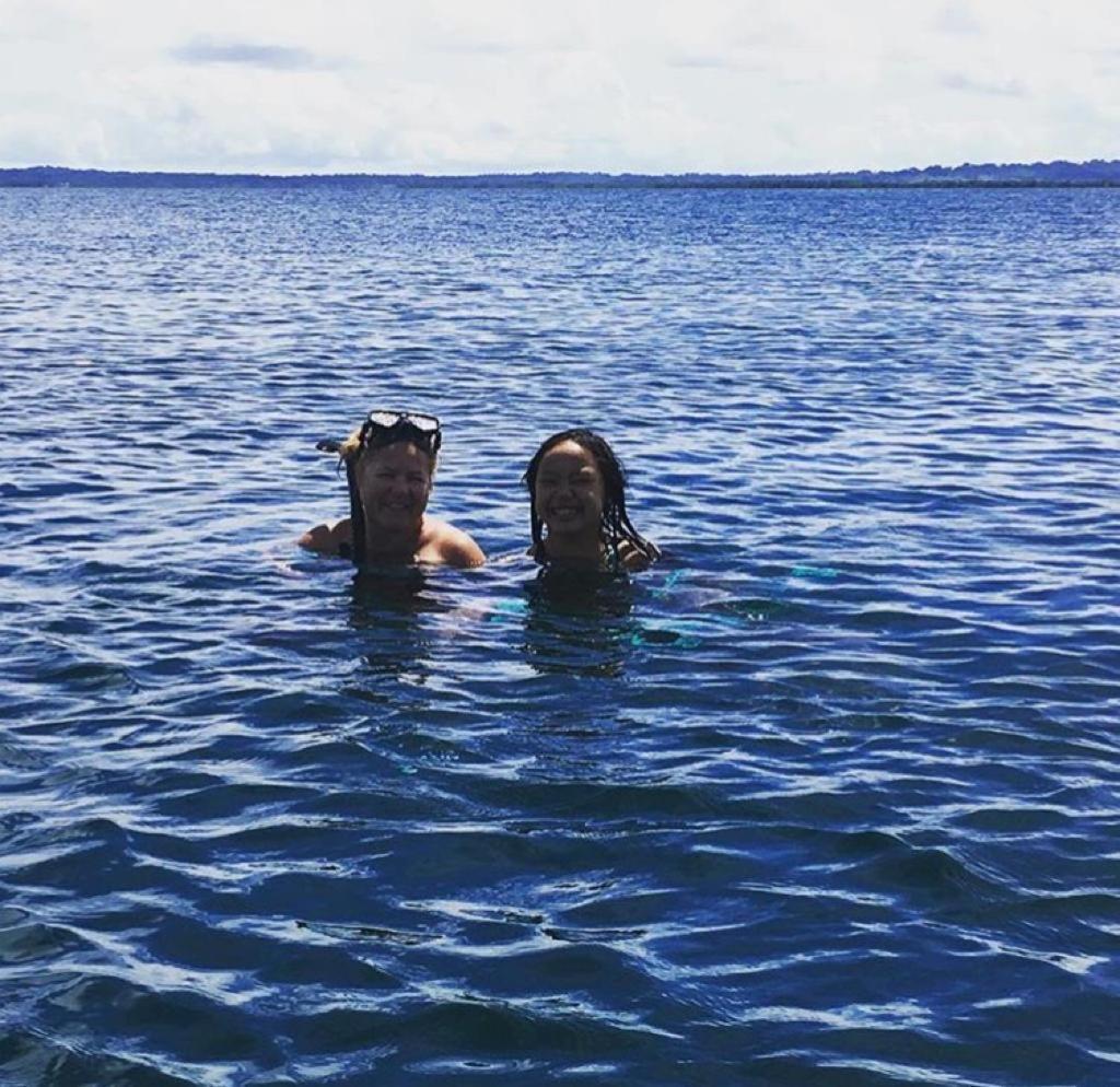 Dolphin Bay Hideaway Bed & Breakfast Bocas Town Luaran gambar